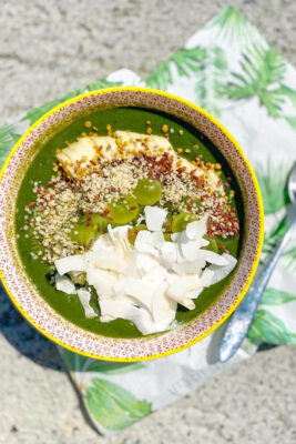 ultimate green smoothie bowl